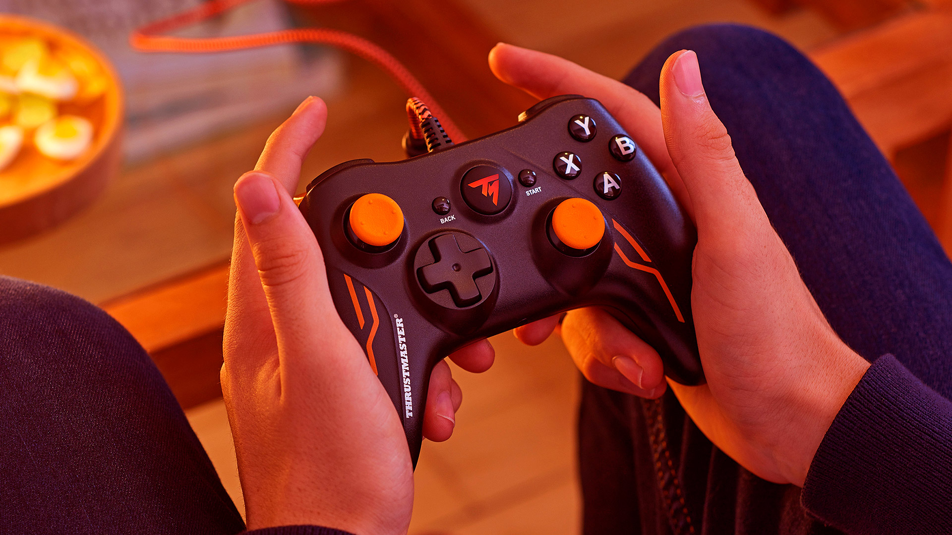 BA GPX ID Pro Controller Gamepad (1) Thrustmaster